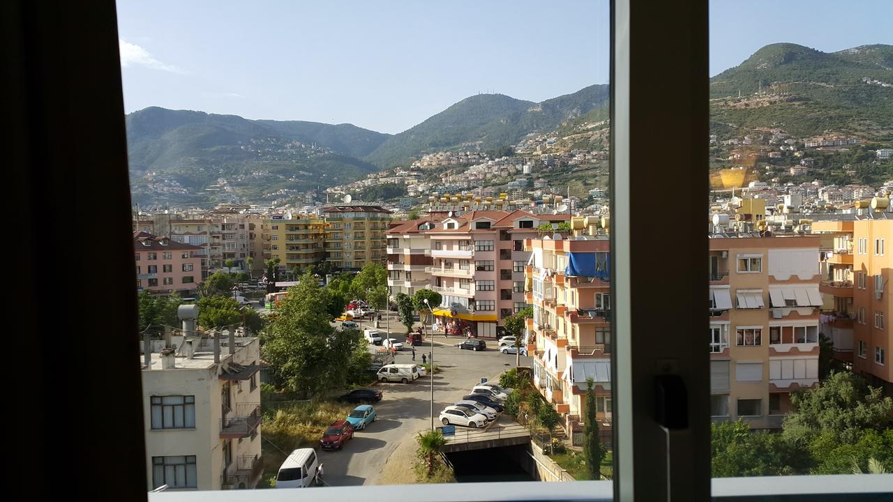 Midi̇ Family Sui̇Tes Alanya Dış mekan fotoğraf