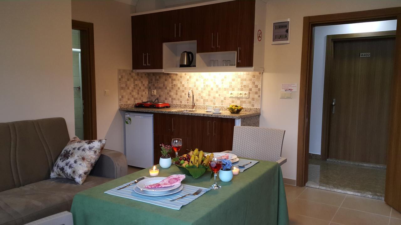 Midi̇ Family Sui̇Tes Alanya Dış mekan fotoğraf
